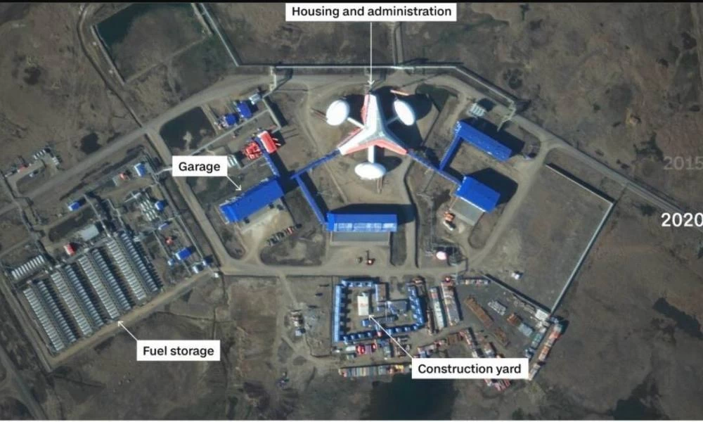 Δορυφορικές εικόνες της στρατιωτικής βάσης της Ρωσίας στην Αρκτική